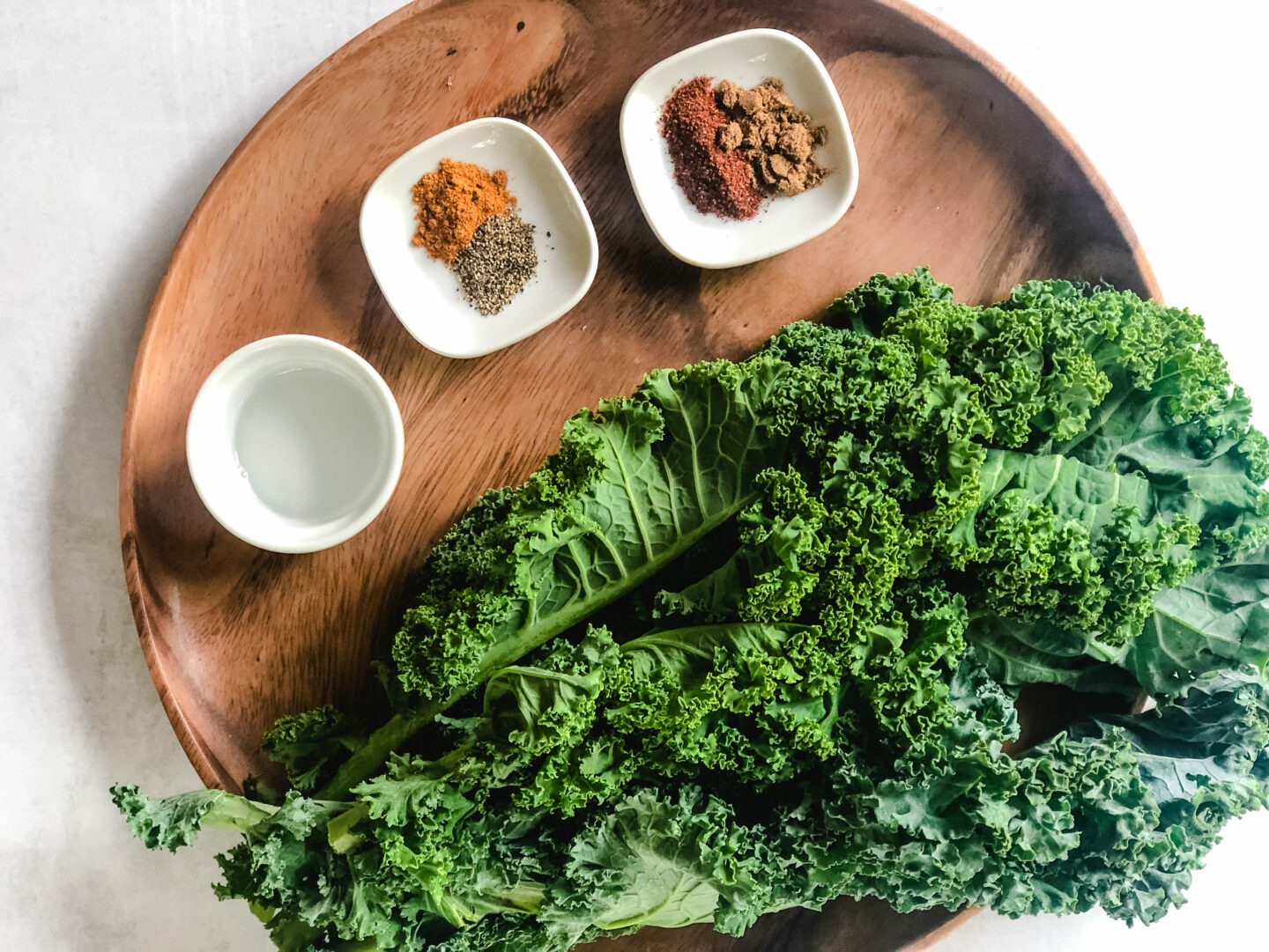 kale chips prep