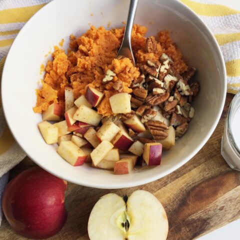 sweet potato breakfast bowl with apples & cinnamon