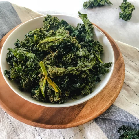 easy baked kale chips